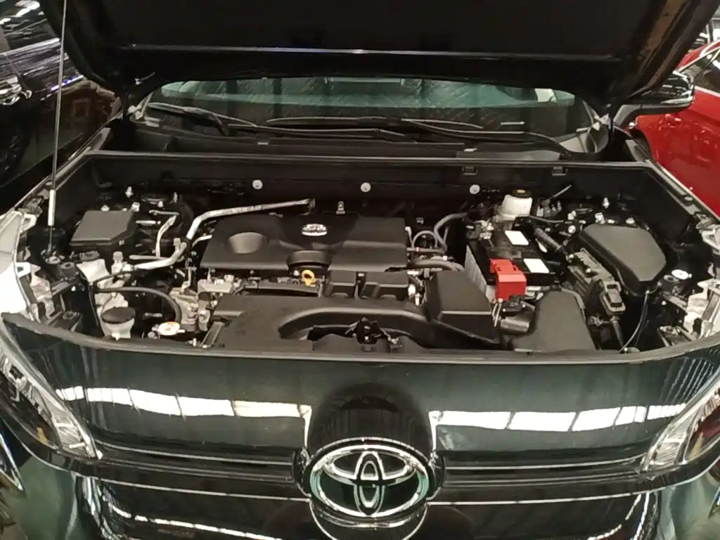 Toyota Wildlander 2024 2023 2.0L CVT FWD LE
