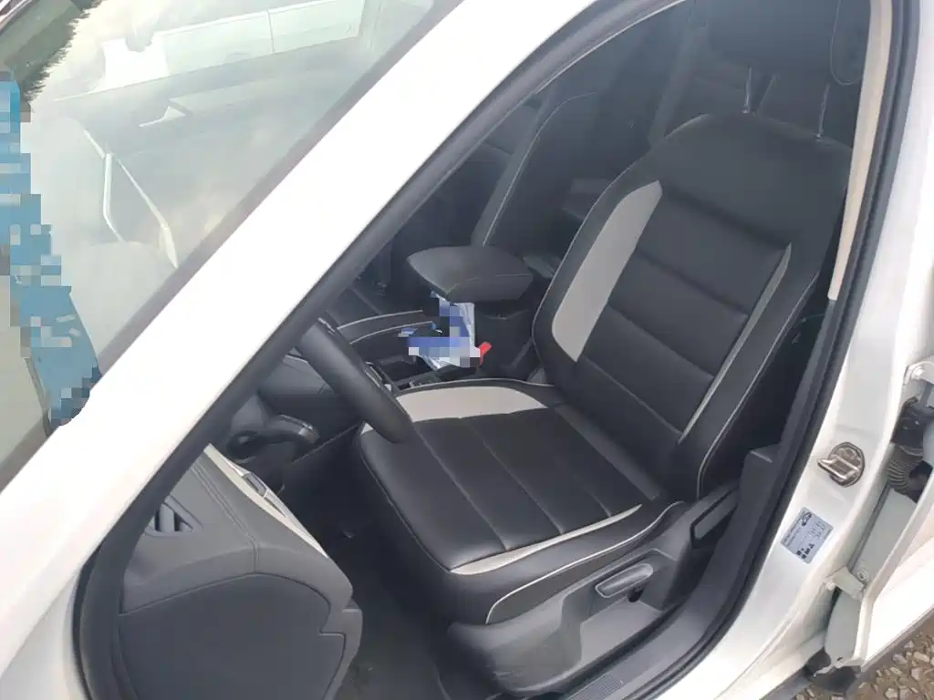 Volkswagen T-Roc, миниатюра 15