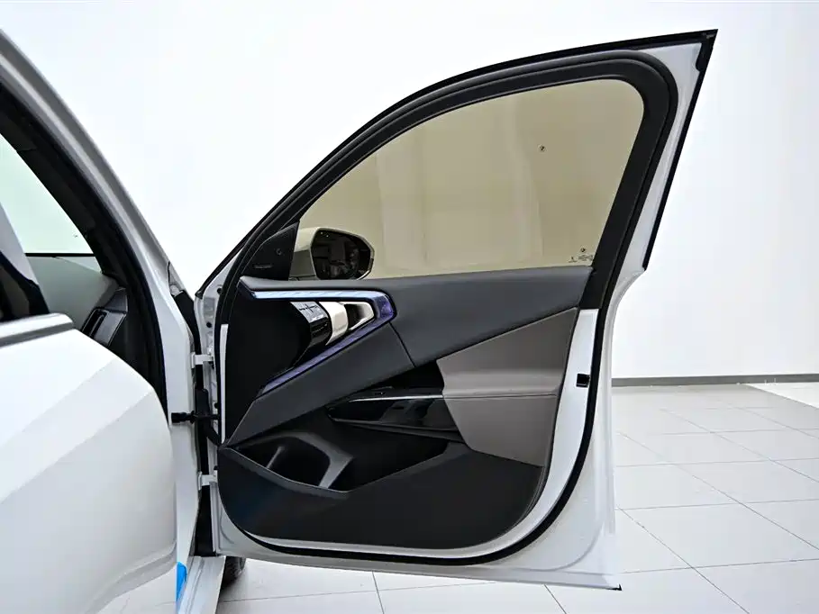 BMW X3 2025 xDrive30L Leading M Sport Package фото 18