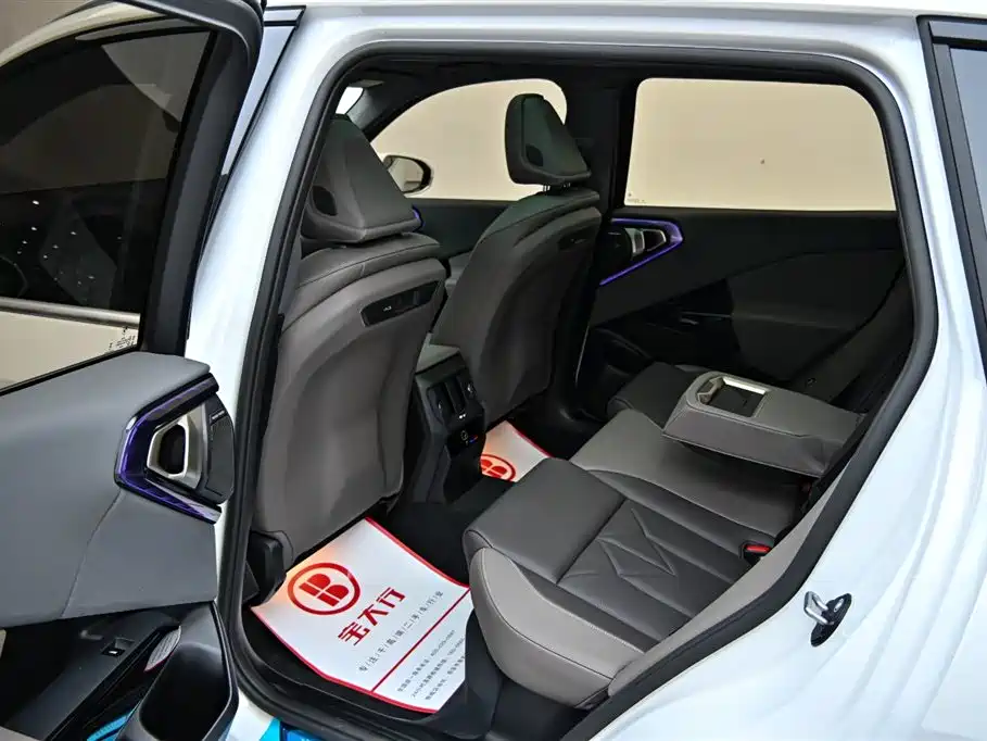 BMW X3 2025 xDrive30L Leading M Sport Package фото 13