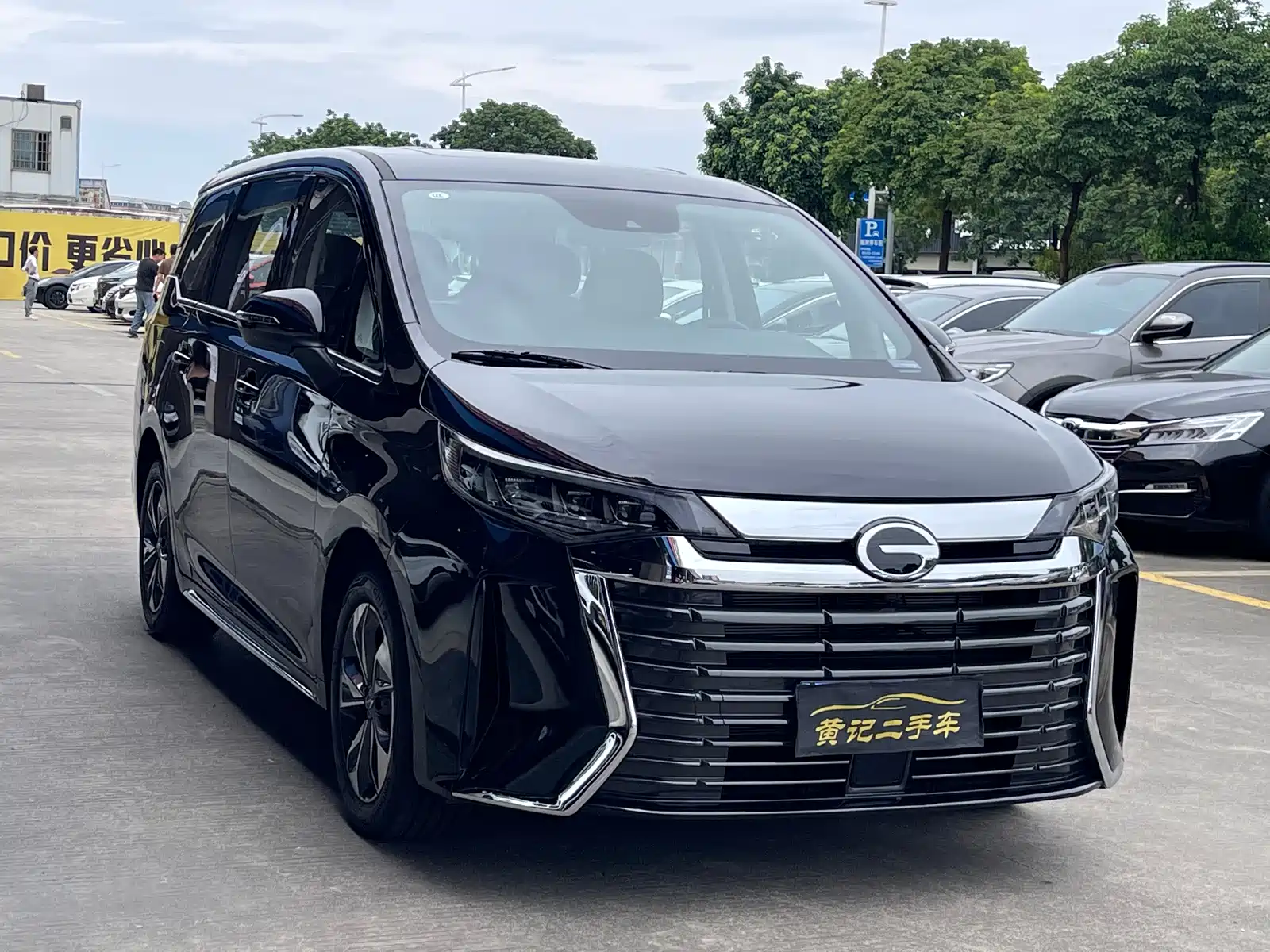 Фото 2 - GAC Trumpchi Trumpchi M6