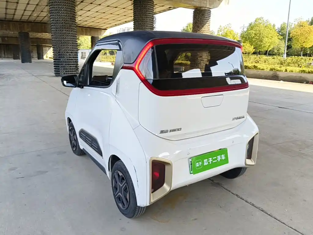 Фото 5 - Baojun E200