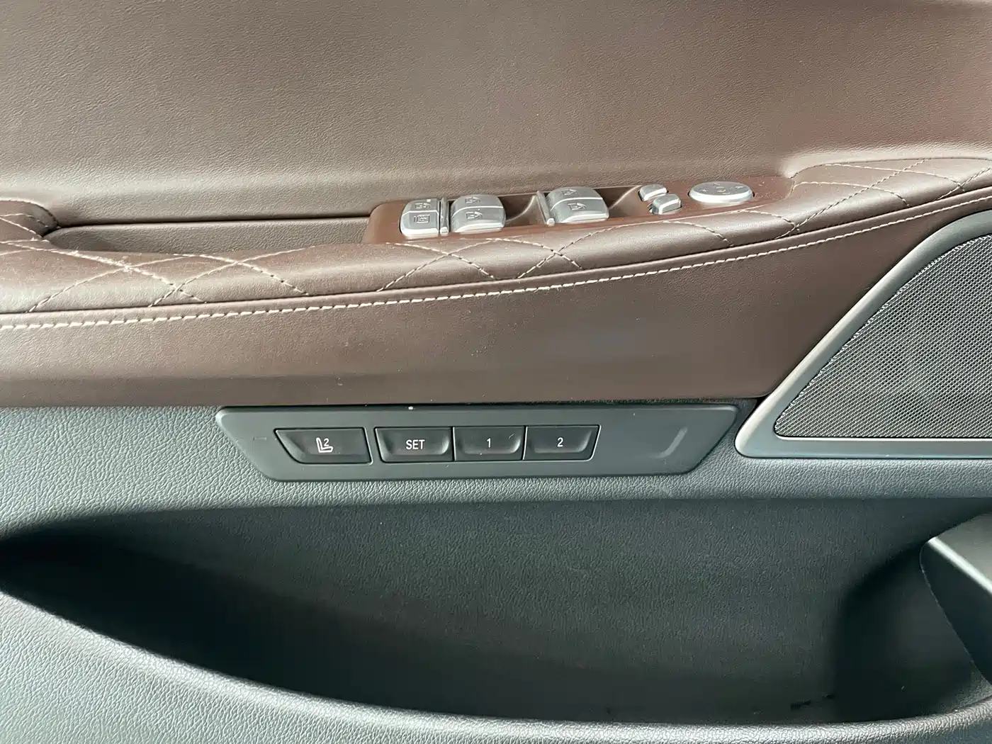 BMW 7 Series 2019 740Li Leading M Sport Package фото 23
