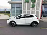 Фото 9 - Geely Vision X3