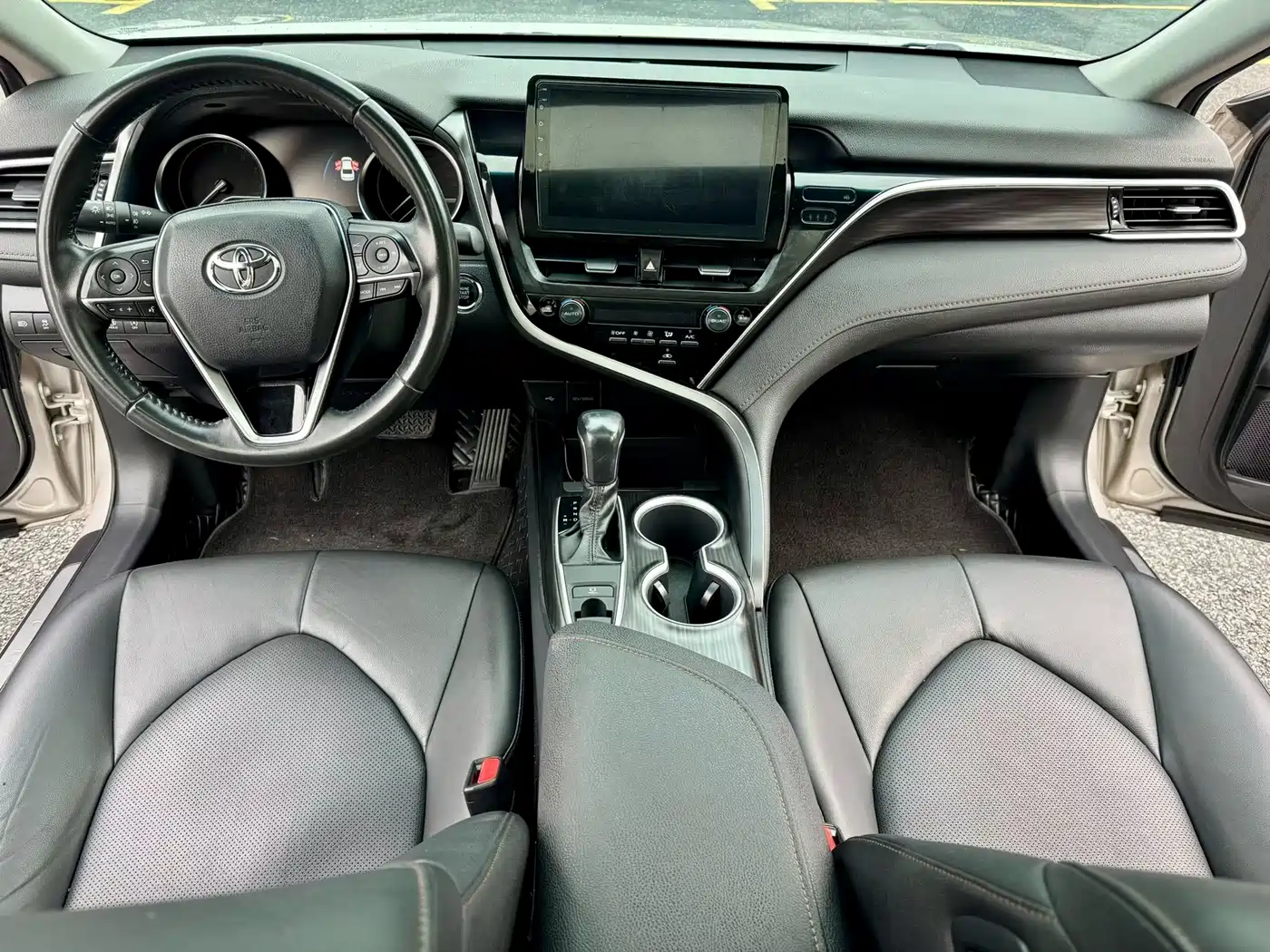 Toyota Camry 2023 2021 2.0G Luxury Edition
