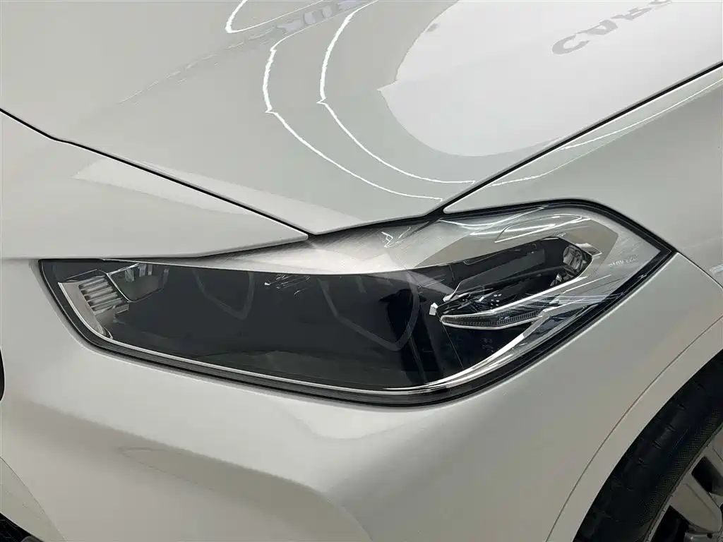 BMW X2 2023 sDrive25i M Sport Shadow Edition фото 6