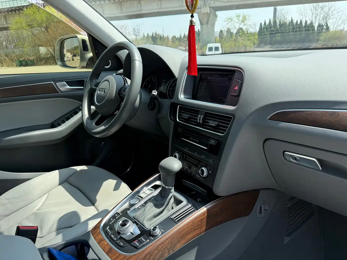 Audi Q5 2015 40 TFSI Comfort фото 8