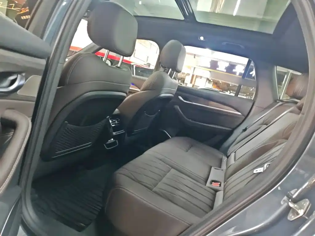 Geely Xingyue L 2026 2025 2.0TD Automatic Cloud Edition