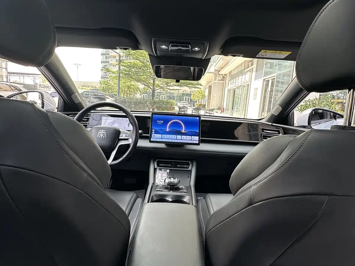 BYD Qin L 2025 DM-i Smart Drive 80KM Premium фото 25