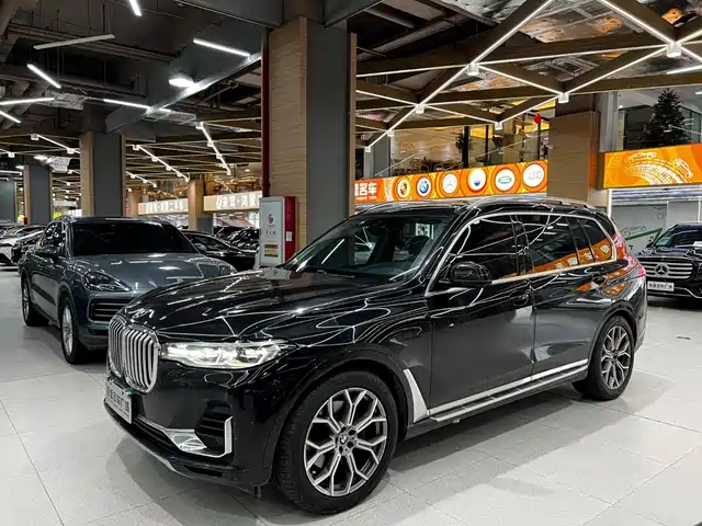 BMW BMW X7 2021 Facelift xDrive40i Leading Luxury Package