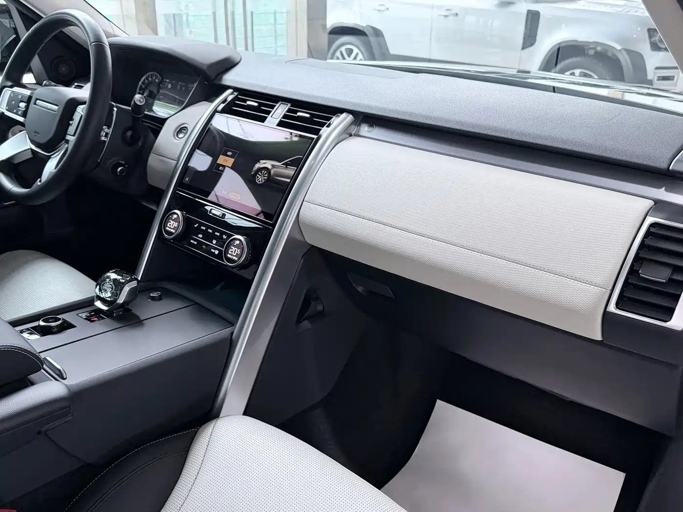 Land Rover Discovery 2023 2023 360PS R-Dynamic SE
