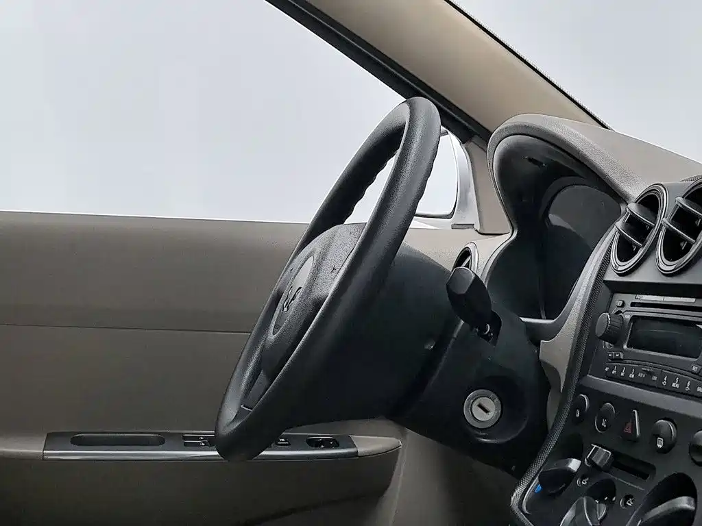 Wuling Motors Wuling Hongguang 2013 2013 1.5L Comfort