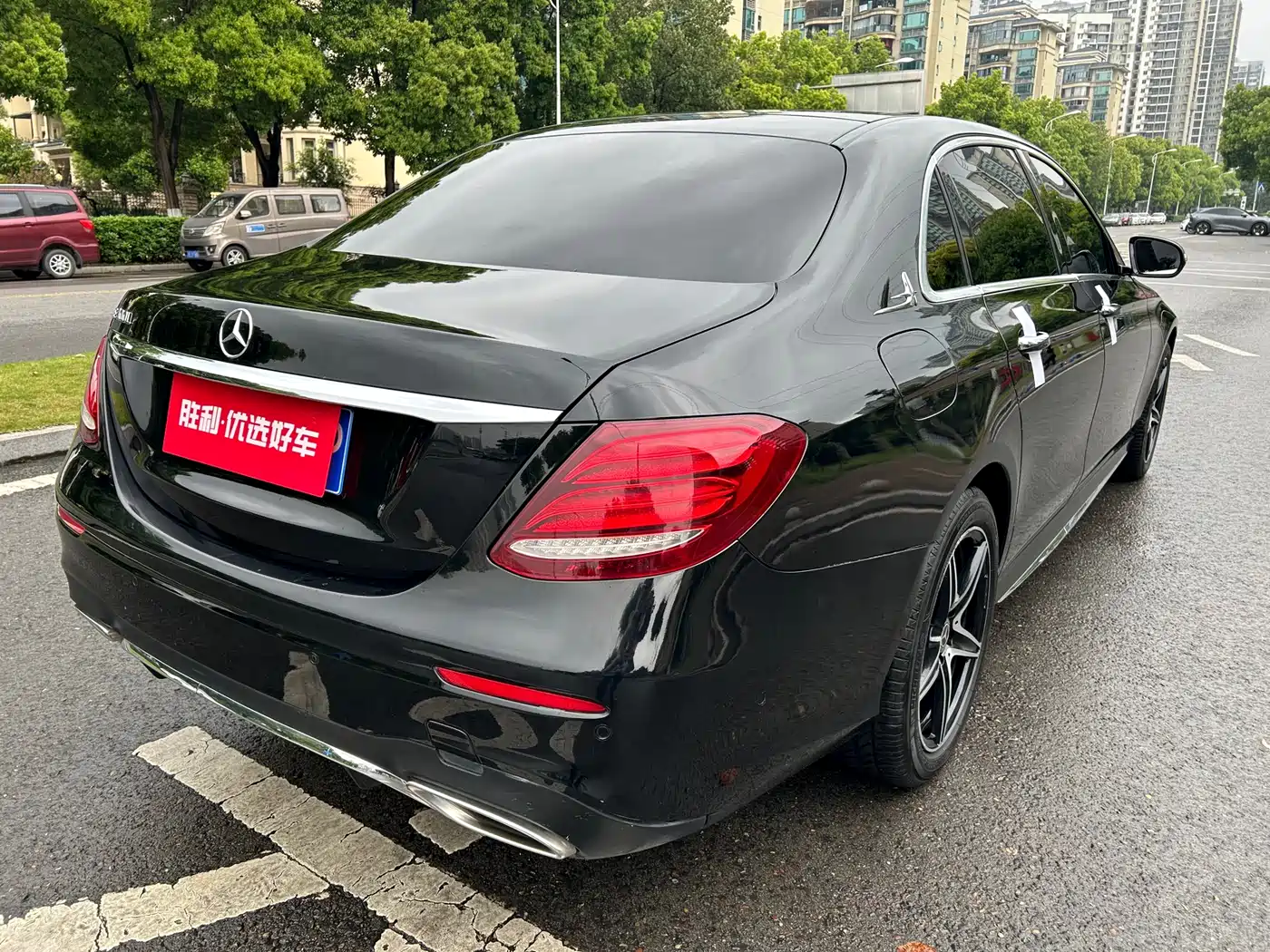 Mercedes-Benz E-Class 2020 Facelift E 300 L Sport Fashion фото 7