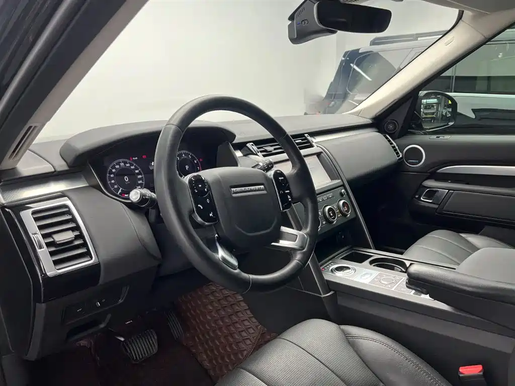Land Rover Discovery 2020 3.0 SC V6 30th Anniversary Special Edition фото 14