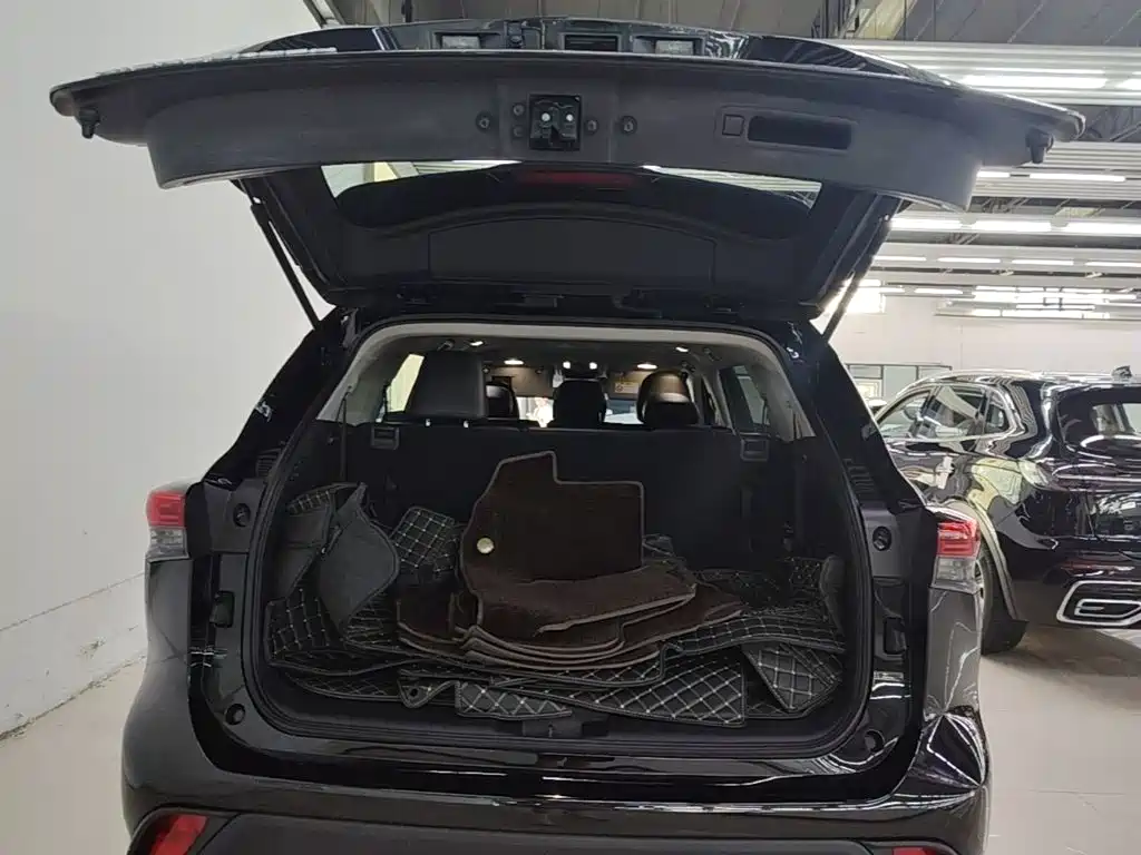 Toyota Highlander 2024 2023 2.5L Smart Hybrid Dual Engine FWD Elite 7-Seater