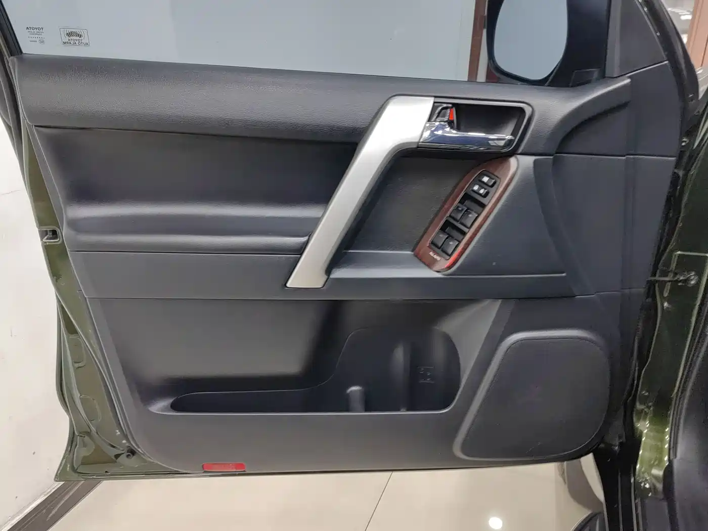 Toyota Prado 2016 3.5L Auto TX фото 16