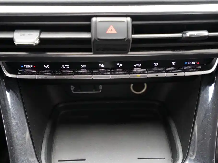 GAC Trumpchi Trumpchi GS4 2022 270T DCT Premium фото 9