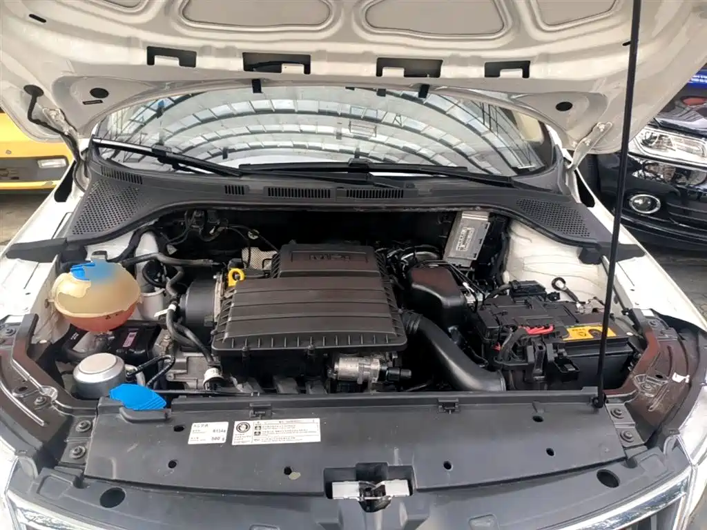 Škoda Skoda Rapid Spaceback 2019 Facelift 1.5L Automatic Standard Version China V фото 20