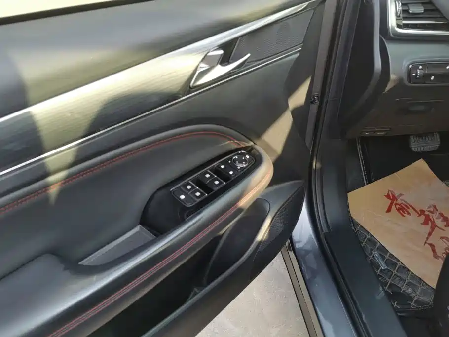 Фото 7 - GAC Trumpchi Trumpchi GS4 PLUS