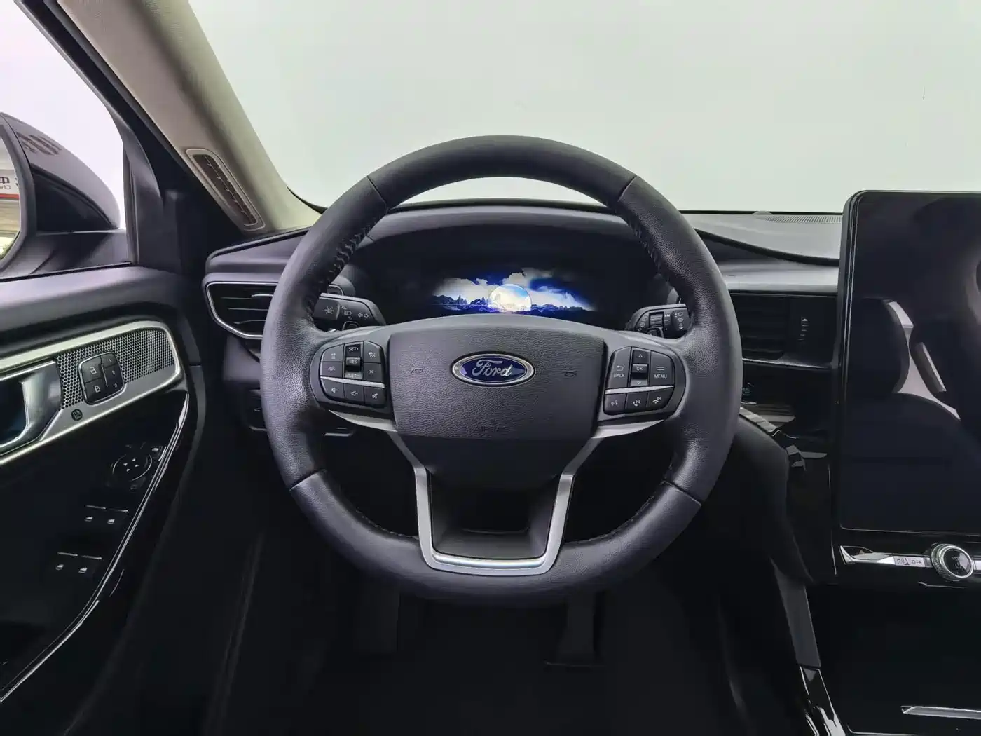 Ford Explorer 2020 2020 EcoBoost 285 AWD Titanium Edition 6-Seater