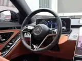 Photo 5 - Mercedes-Benz S-Class