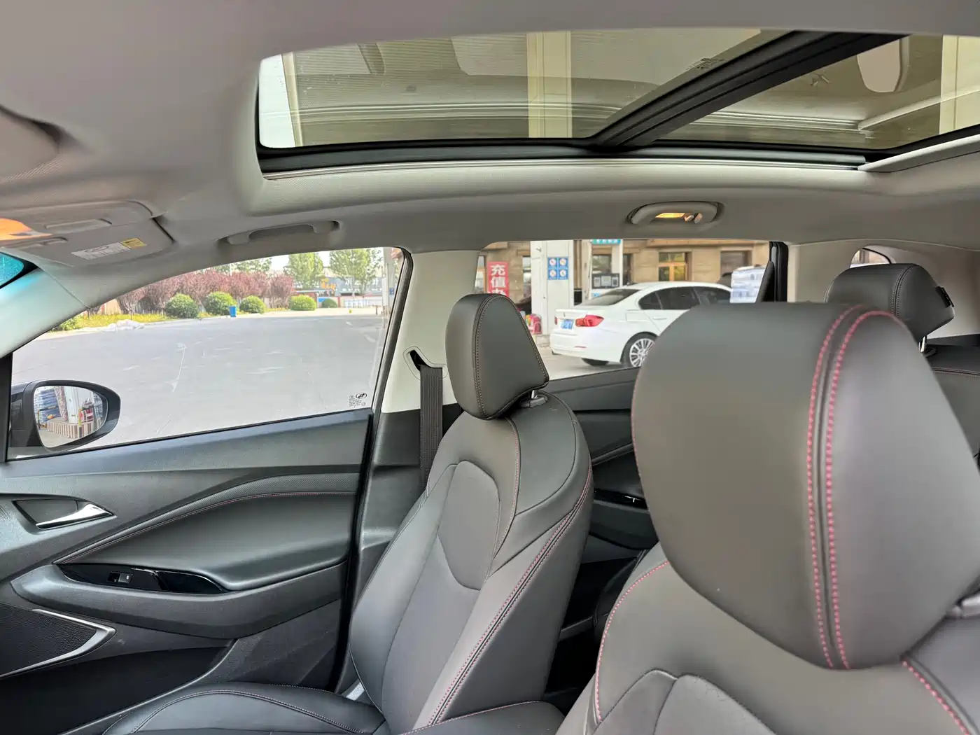 Chevrolet Volando 2018 Redline 530T Auto Premium Edition (5+2 seater) China V фото 4