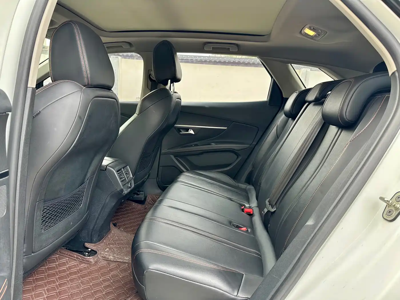 Peugeot 4008 2019 380THP Pioneer Edition фото 4