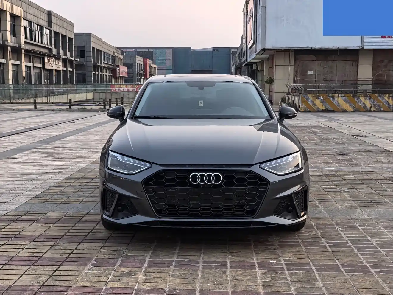 Audi A4L 2023 40 TFSI Luxury Sport фото 2