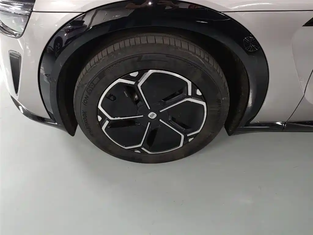 Xiaomi Auto Xiaomi YU7 2025 Extended Range RWD Edition фото 23