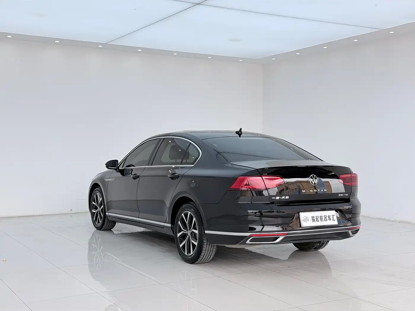 Volkswagen Magotan 2020 330TSI DSG Luxury фото 16