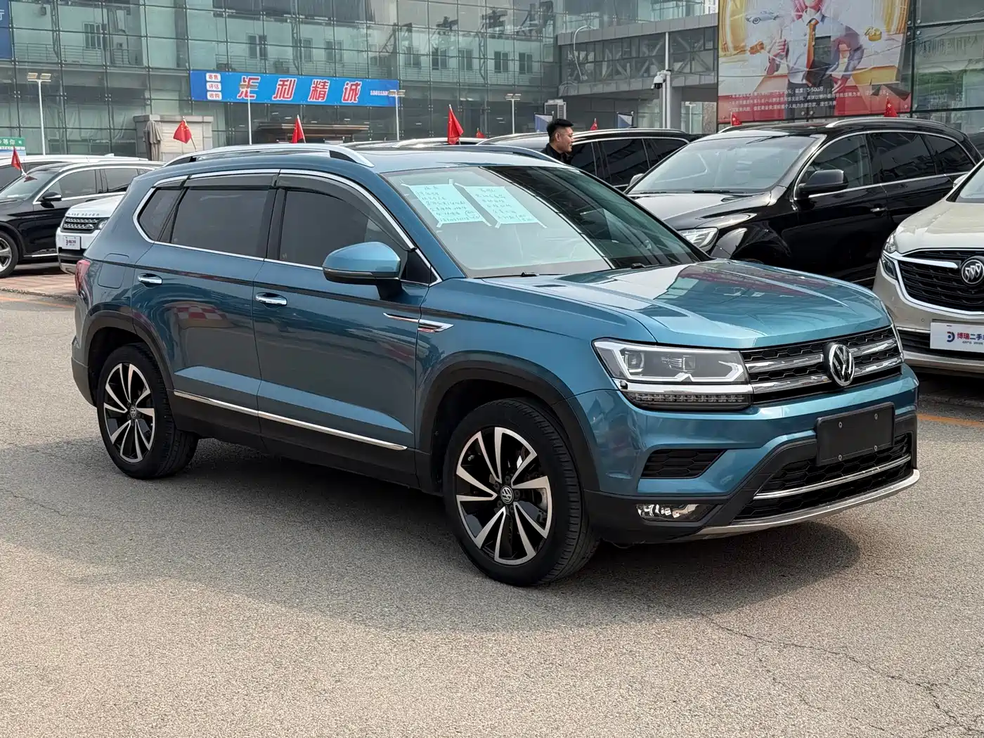 Volkswagen Tharu 2019 280TSI FWD Luxury Edition China VI фото 2