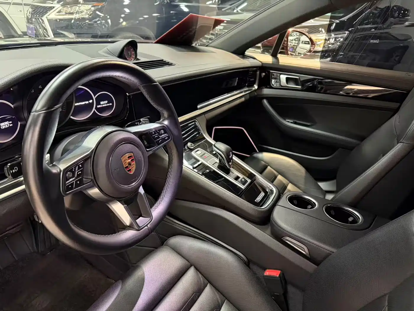 Porsche Panamera 2017 Panamera 4 Executive Long Wheelbase 3.0T фото 5