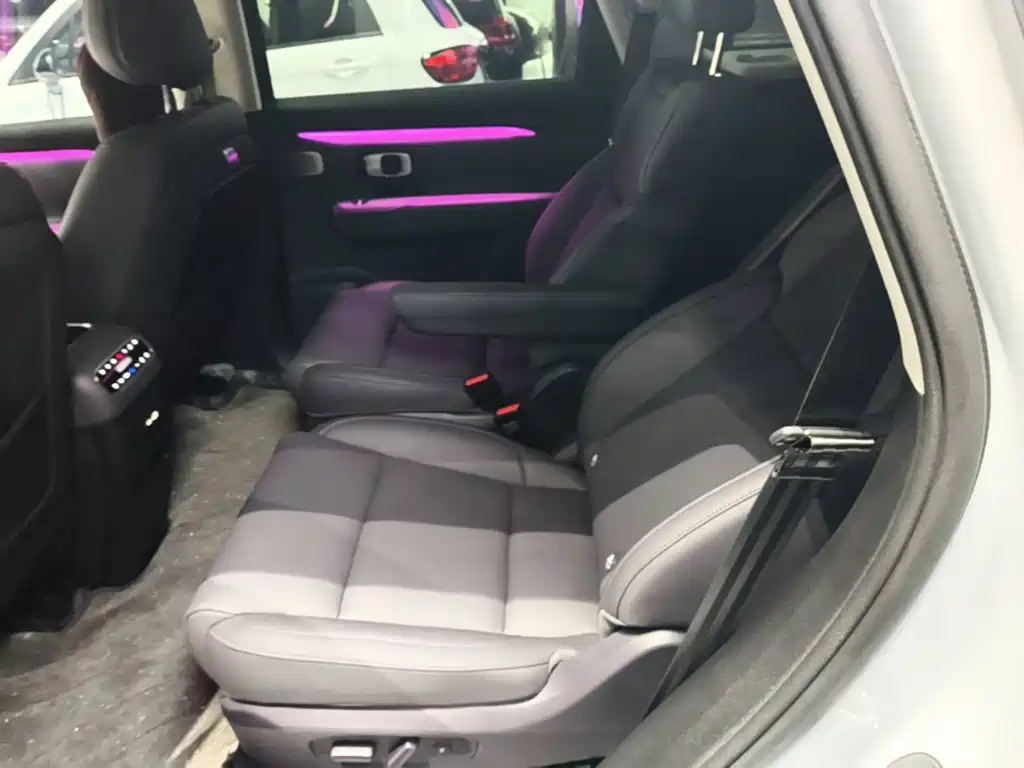 Leapmotor C16 2026 2026 Model Year EREV 280 LiDAR Premium Edition 6-Seater