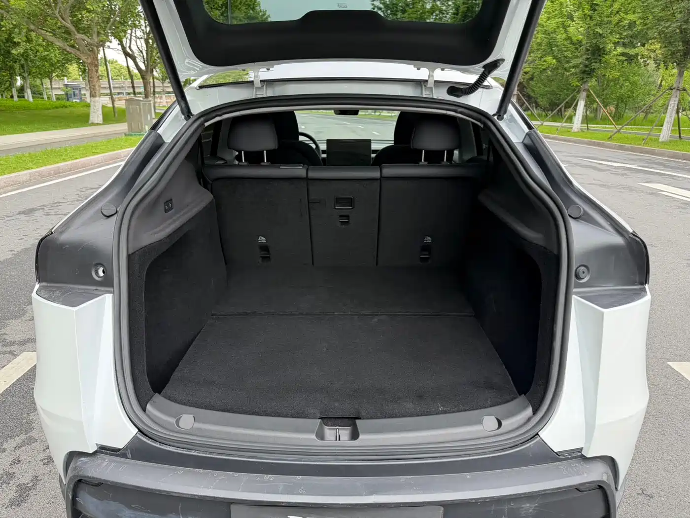 Tesla Model Y 2026 Long Range Rear-Wheel Drive фото 13