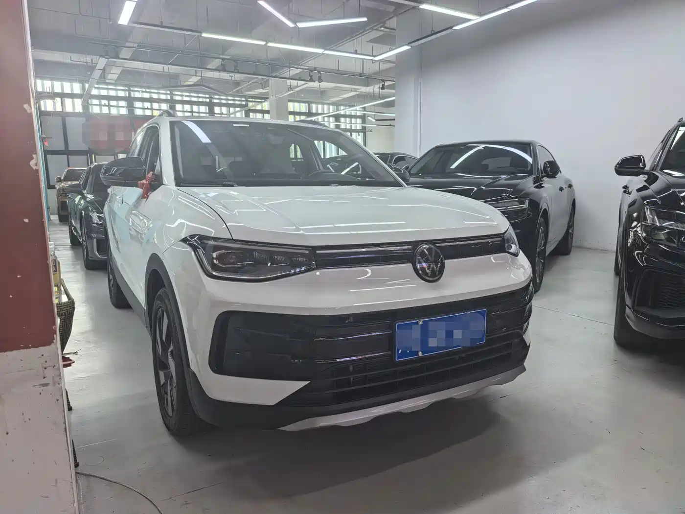 Volkswagen Tharu, миниатюра 3