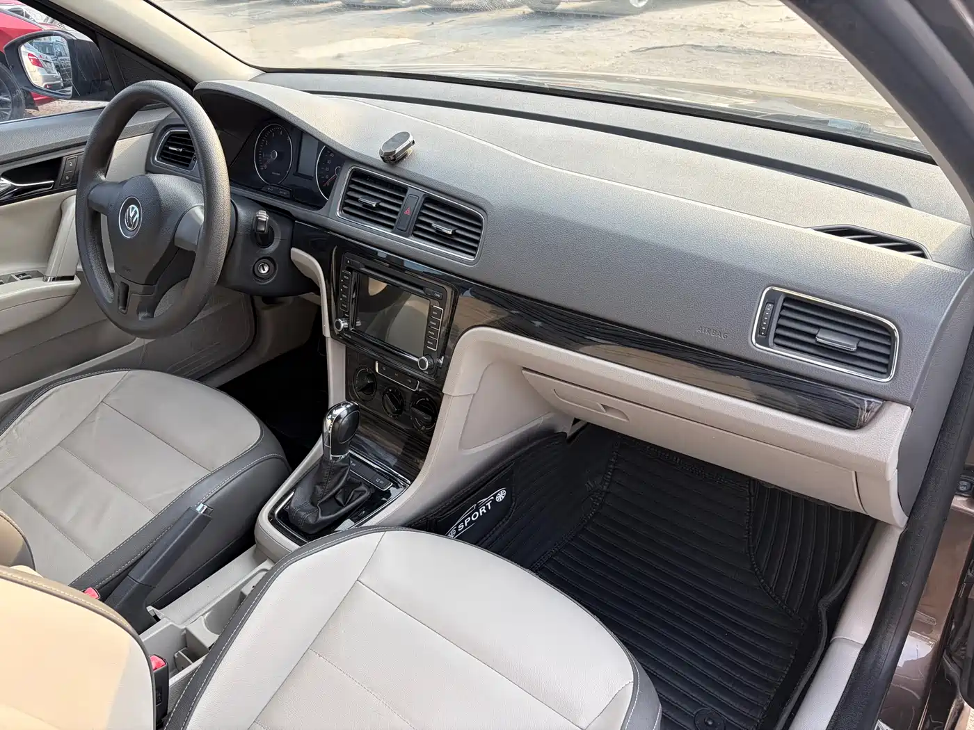 Volkswagen Lavida Tour 2013 1.4TSI Automatic Comfort фото 15
