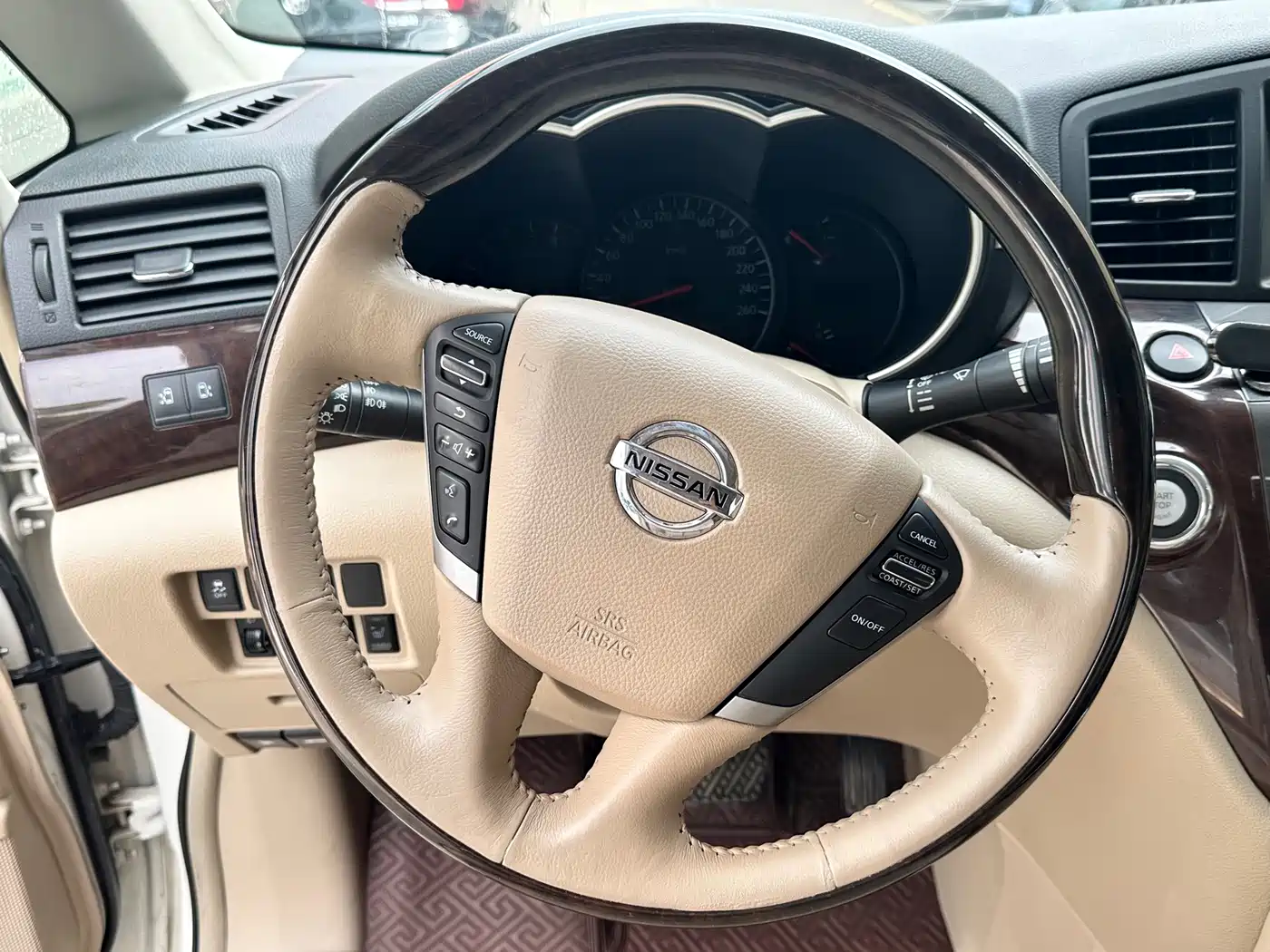 Nissan Quest 2018 2015 3.5L SL