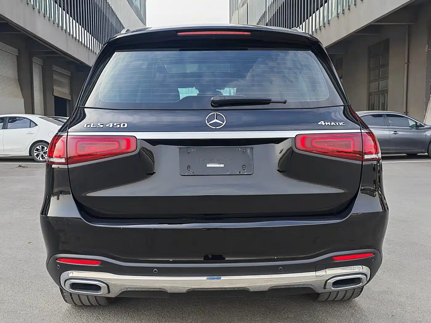 Mercedes-Benz GLS 2023 GLS 450 4MATIC Fashion Edition фото 8