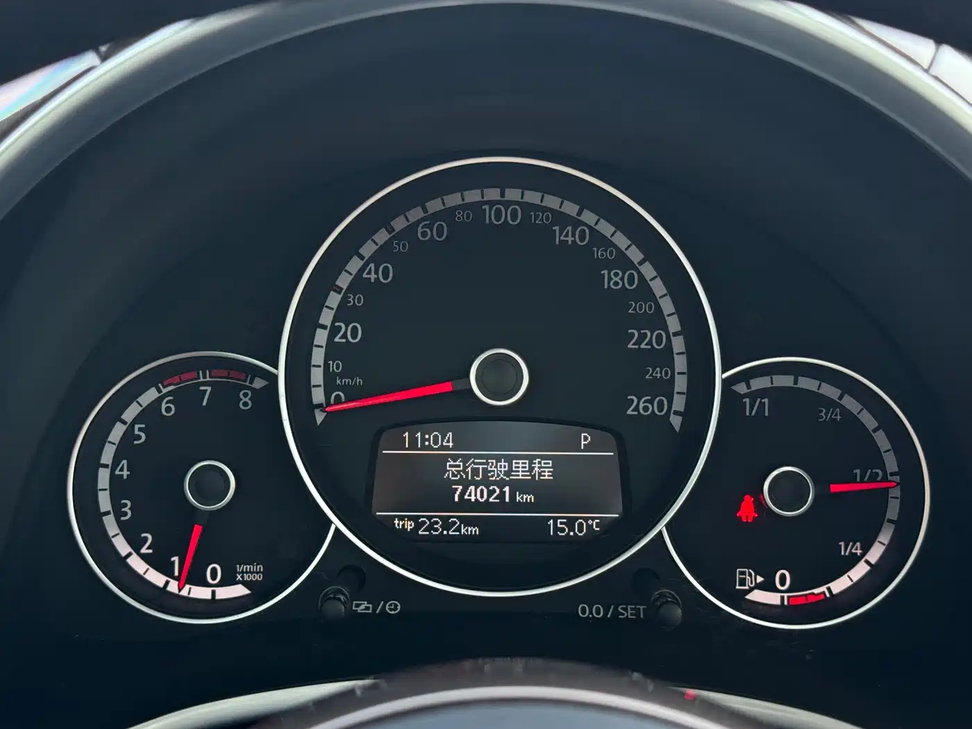 Volkswagen Beetle 2013 1.2TSI Comfort фото 11
