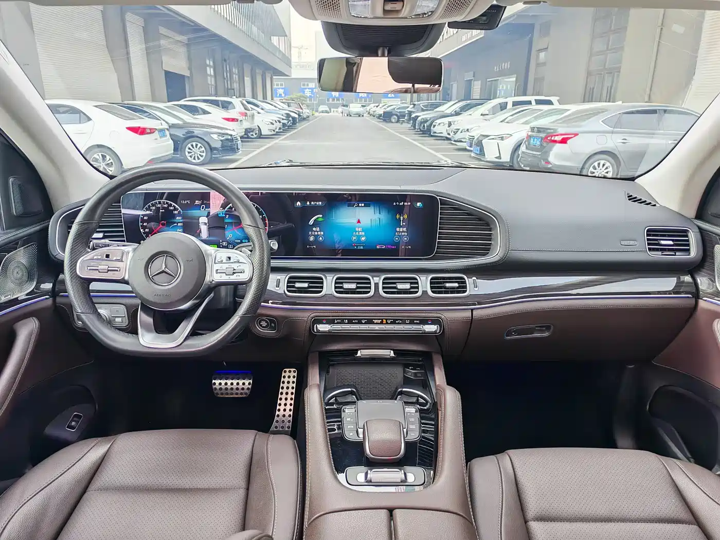 Mercedes-Benz GLS 2023 GLS 450 4MATIC Fashion Edition фото 6