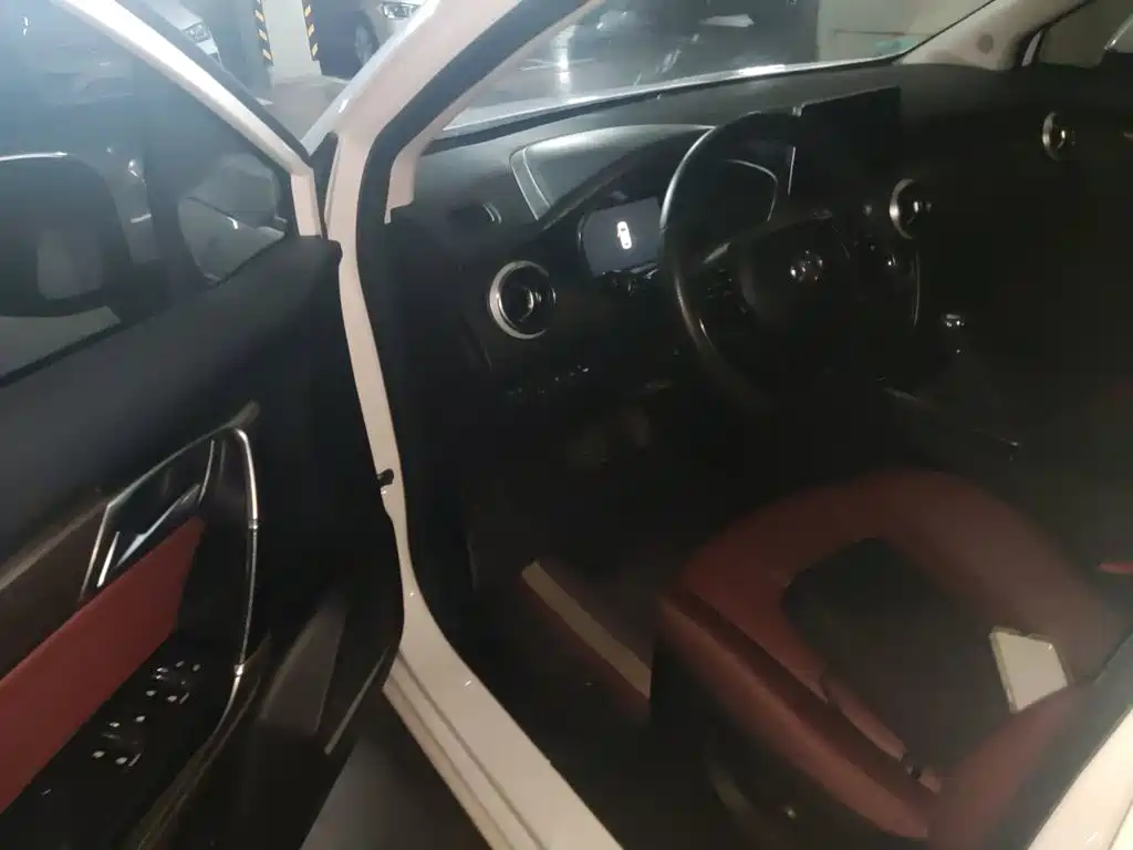 BAIC Senova D50 2020 2018 1.5L CVT Premium Smart Drive Edition