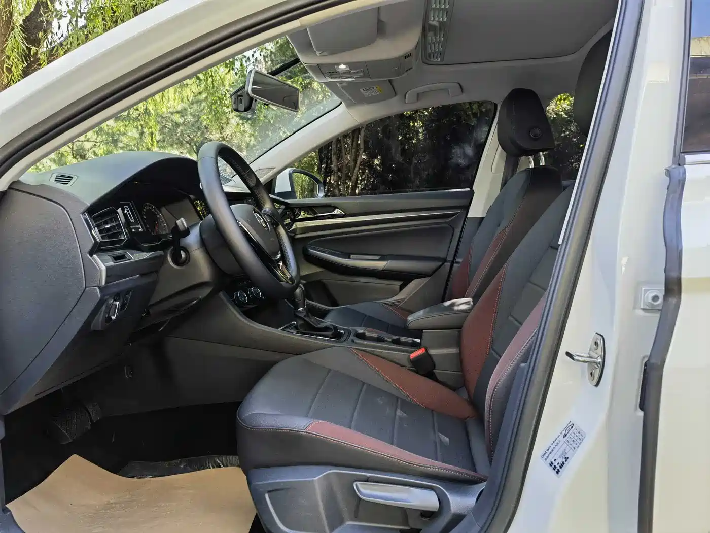 Volkswagen Bora 2021 1.5L Automatic Elite Smart Edition фото 8