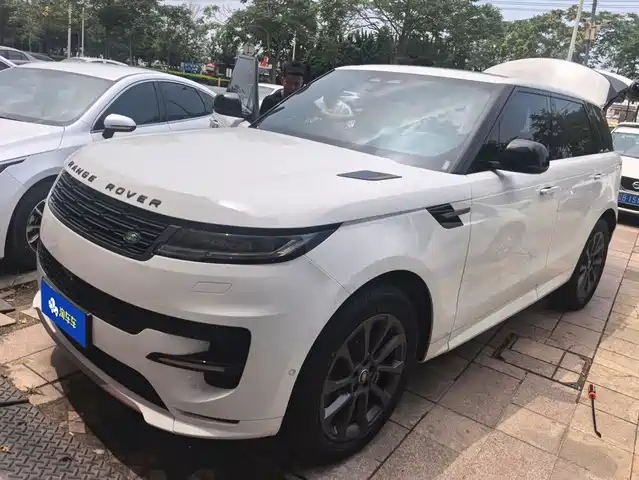 Land Rover Range Rover Sport 2024