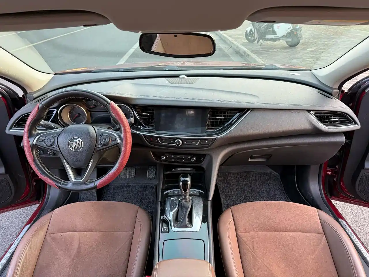 Buick Regal 2017 20T Elite Type фото 6