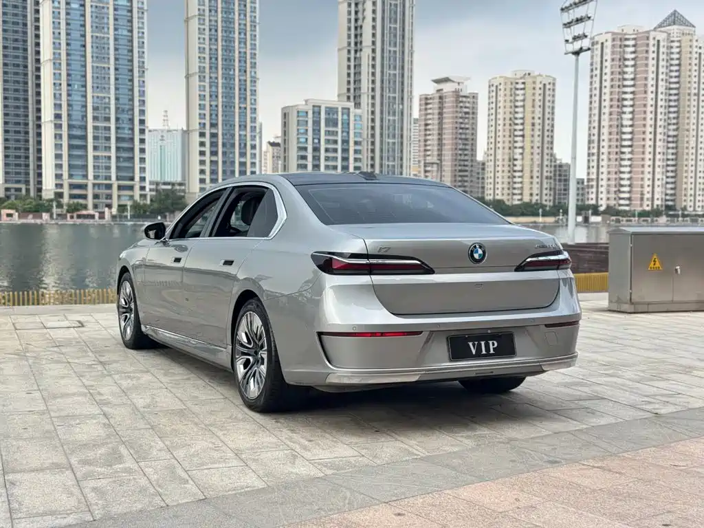 BMW i7 2023 2023 eDrive50L Leading M Sport Package