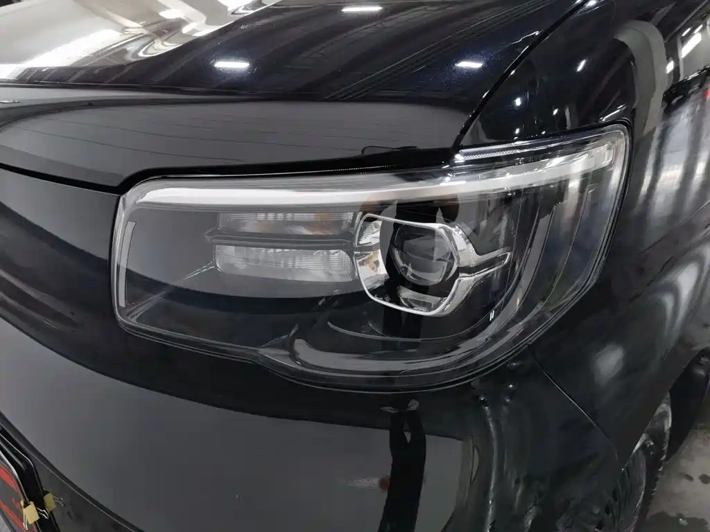 Фото 7 - Wuling Motors Wuling Zhiguang NEV
