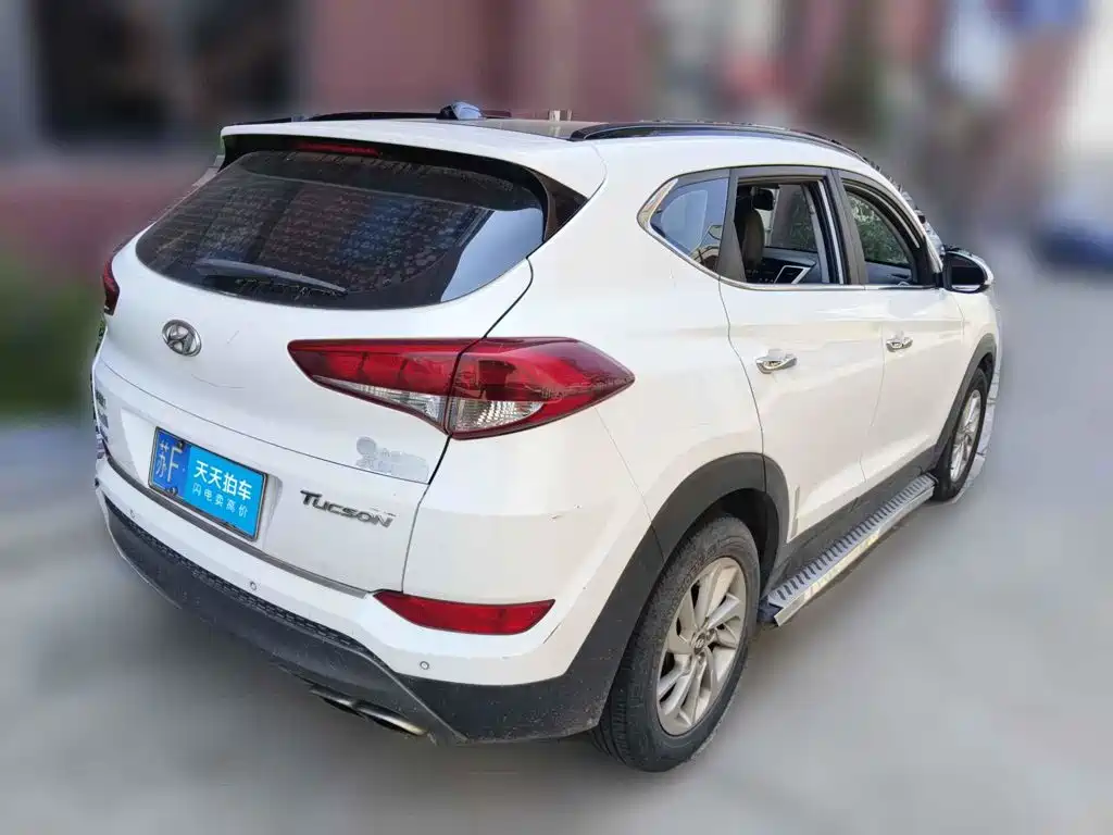 Фото 5 - Hyundai Tucson