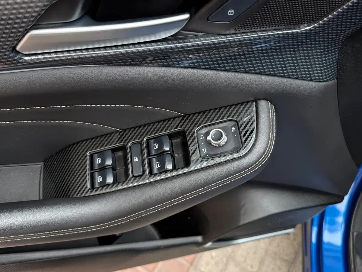 Haval F7x 2019 2.0T 2WD Ultimate Smart Trend Edition фото 12