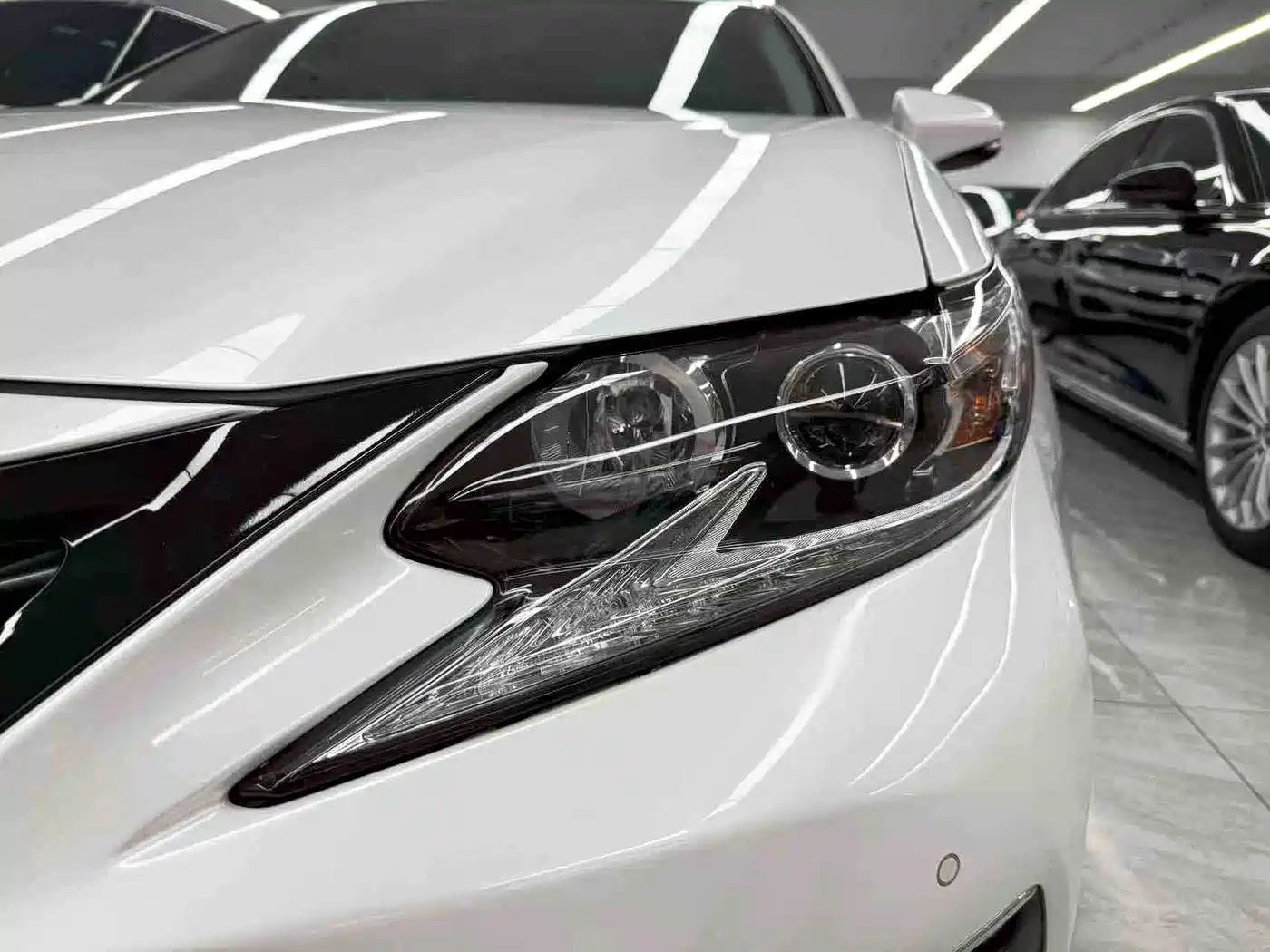 Lexus ES 2017 200 30th Anniversary Edition фото 22