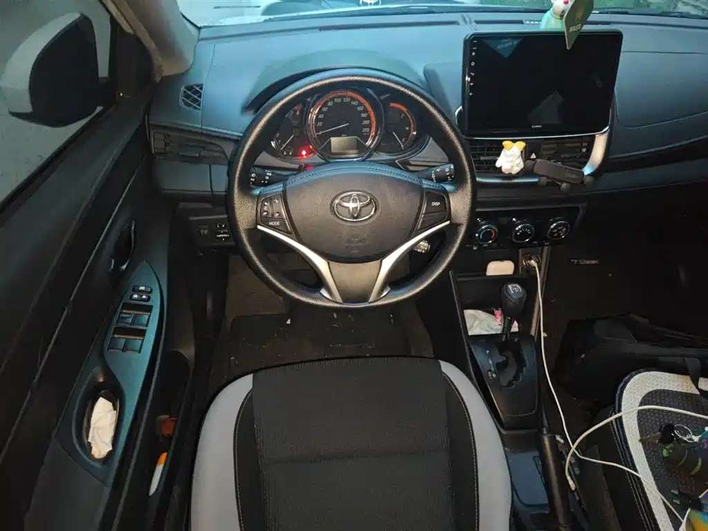 Toyota YARiS L Zhi Xuan 2022 Zhi Xuan X 1.5L CVT Leading PLUS Edition фото 3